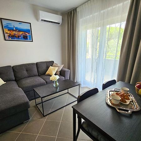 Apartments P&J Medolino מראה חיצוני תמונה