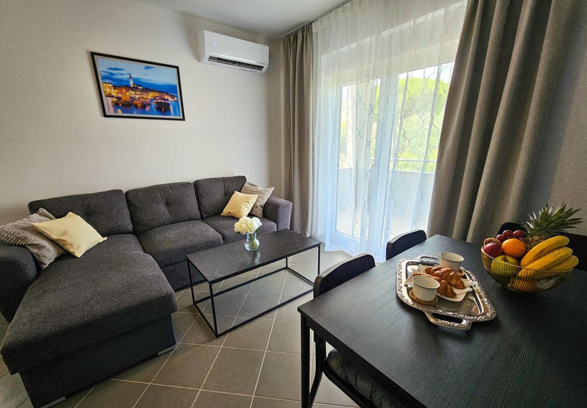 Apartments P&J Medolino מראה חיצוני תמונה